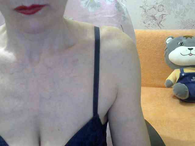 Red-Rose-777 webcam