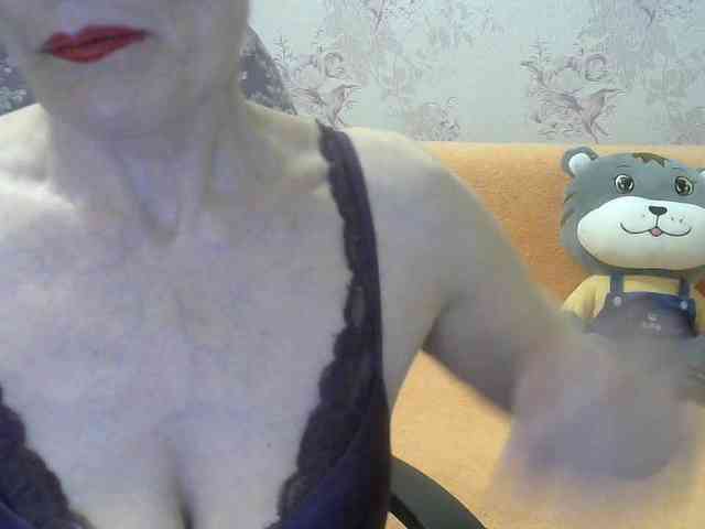 Red-Rose-777 webcam
