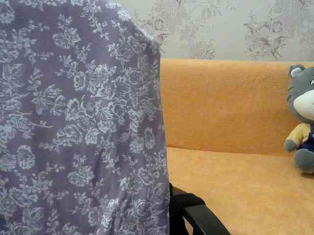 Red-Rose-777 webcam
