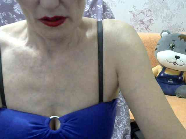 Red-Rose-777 webcam