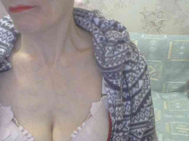 Red-Rose-777 webcam