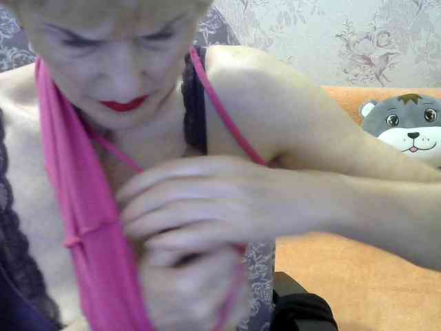 Red-Rose-777 webcam