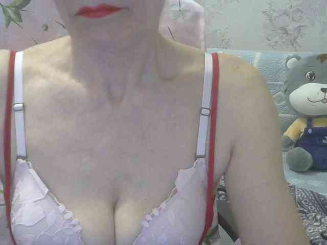 Red-Rose-777 webcam