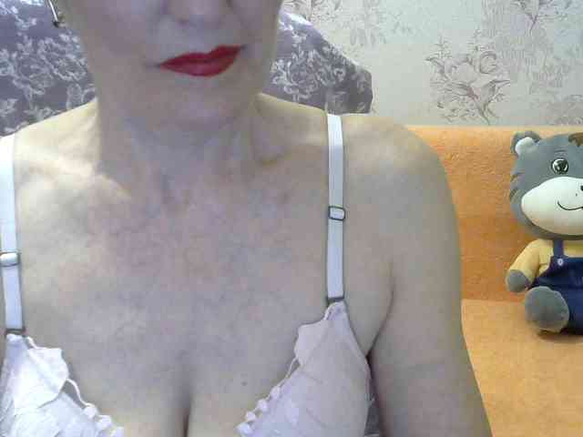 Red-Rose-777 webcam