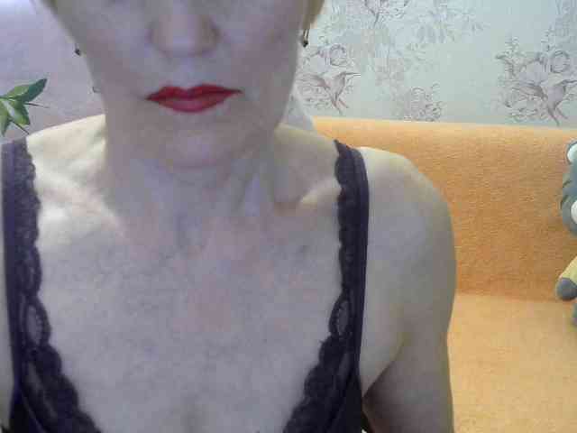Red-Rose-777 webcam