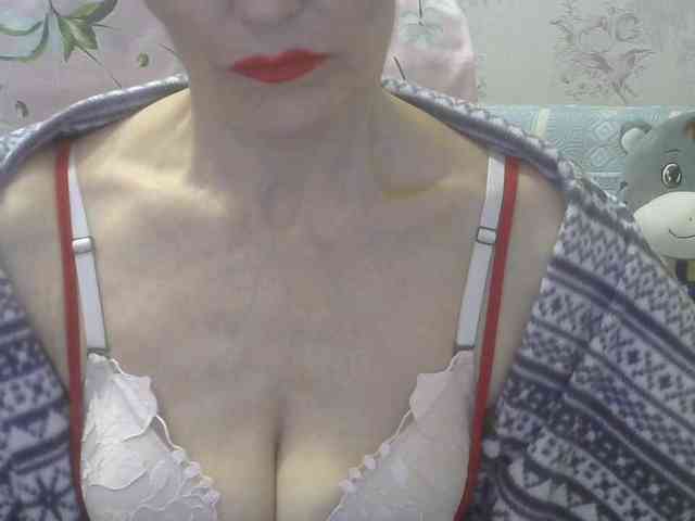 Red-Rose-777 webcam