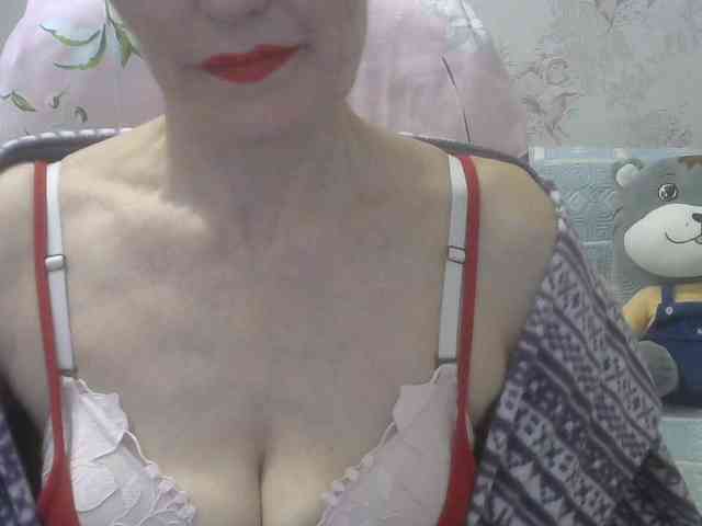 Red-Rose-777 webcam