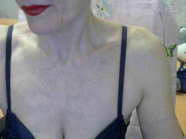 Red-Rose-777 webcam