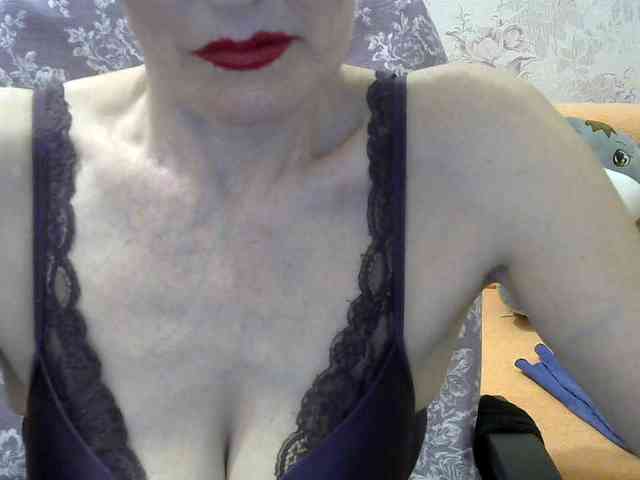 Red-Rose-777 webcam