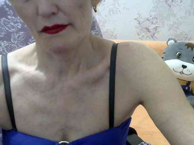 Red-Rose-777 webcam