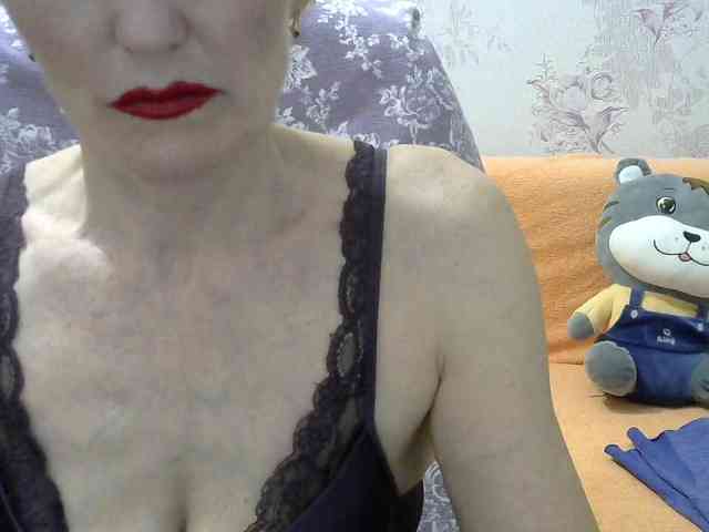 Red-Rose-777 webcam