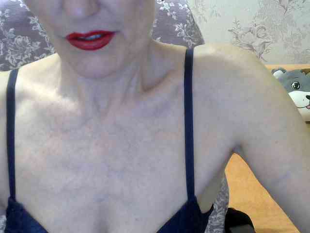 Red-Rose-777 webcam