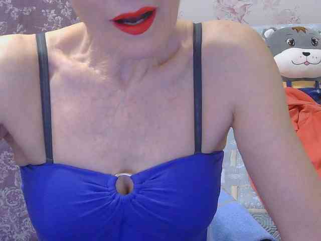 Red-Rose-777 webcam