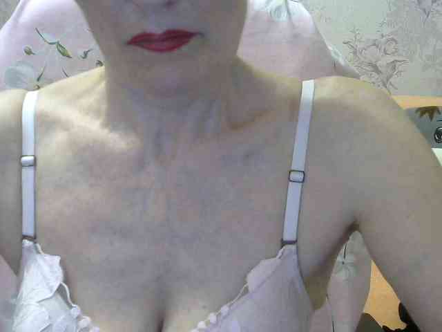 Red-Rose-777 webcam