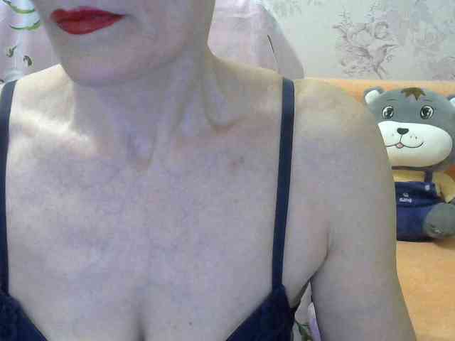 Red-Rose-777 webcam
