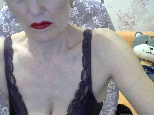 Red-Rose-777 webcam