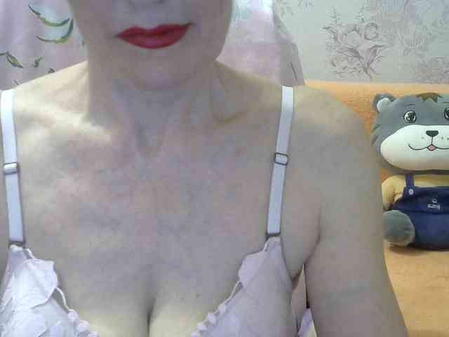 Red-Rose-777 webcam