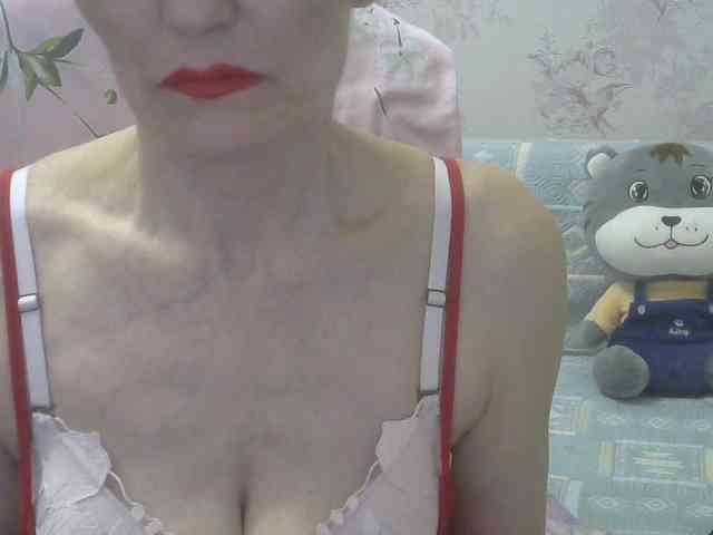 Red-Rose-777 webcam