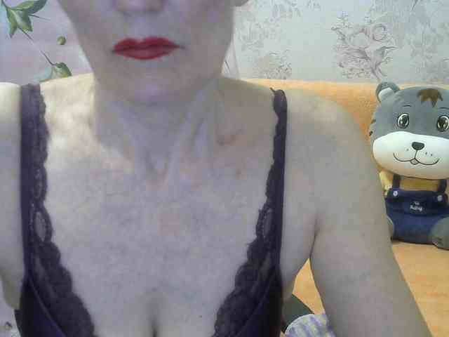 Red-Rose-777 webcam