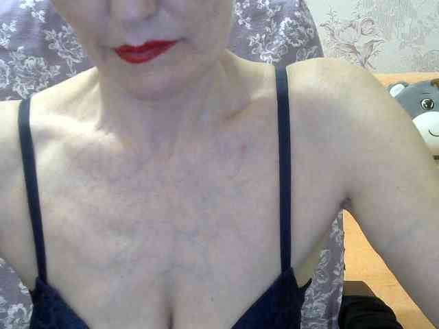 Red-Rose-777 webcam