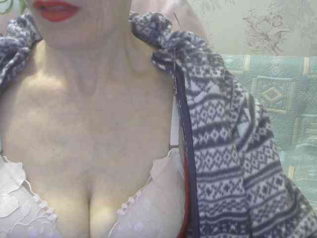 Red-Rose-777 webcam