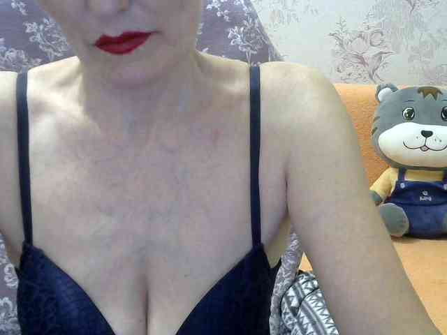 Red-Rose-777 webcam