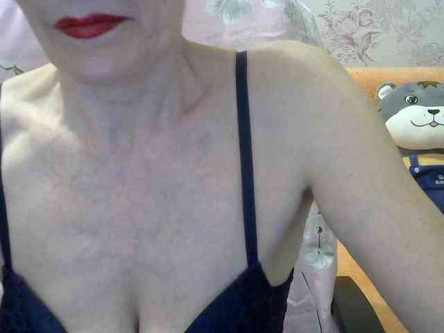 Red-Rose-777 webcam