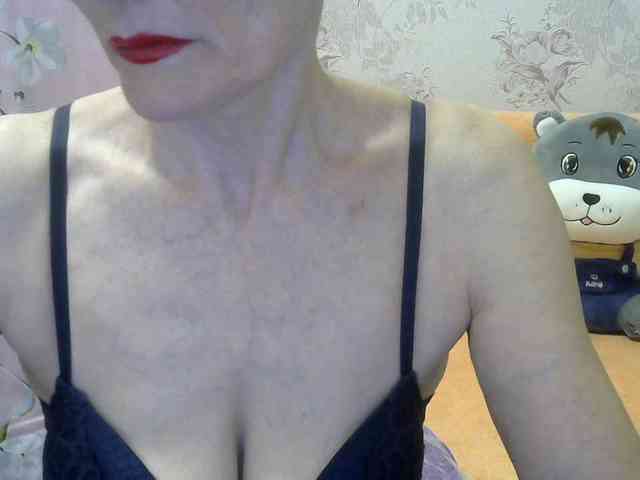 Red-Rose-777 webcam