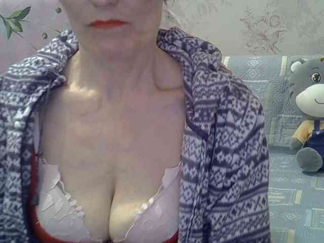 Red-Rose-777 webcam