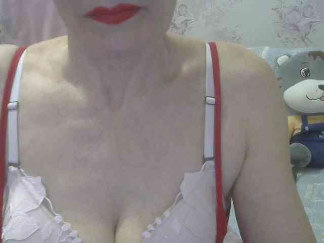 Red-Rose-777 webcam