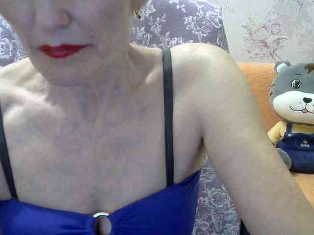 Red-Rose-777 webcam