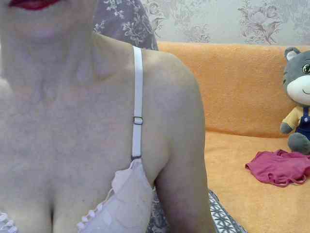Red-Rose-777 webcam