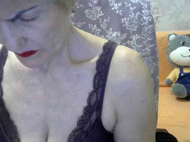 Red-Rose-777 webcam