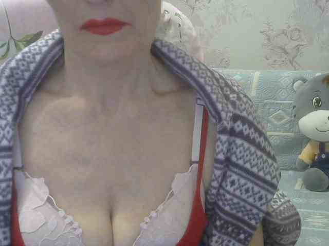 Red-Rose-777 webcam