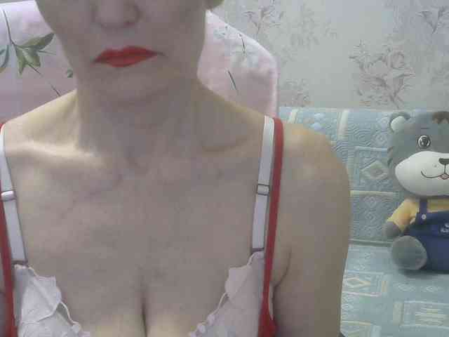Red-Rose-777 webcam