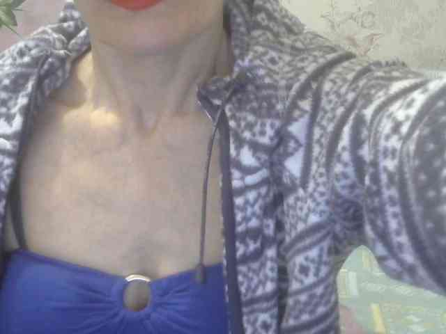 Red-Rose-777 webcam