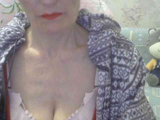 Red-Rose-777 webcam
