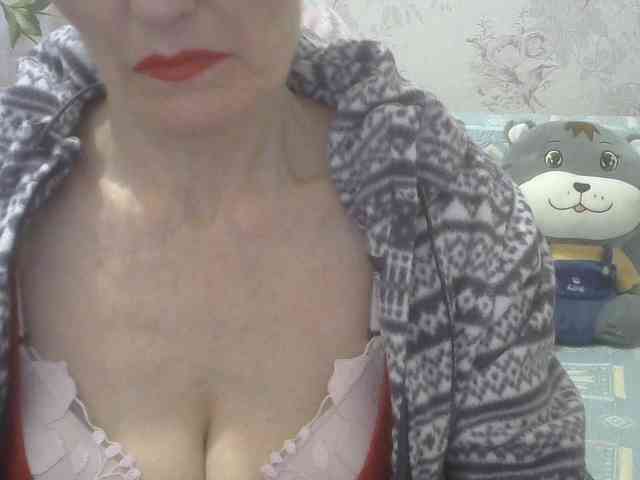 Red-Rose-777 webcam