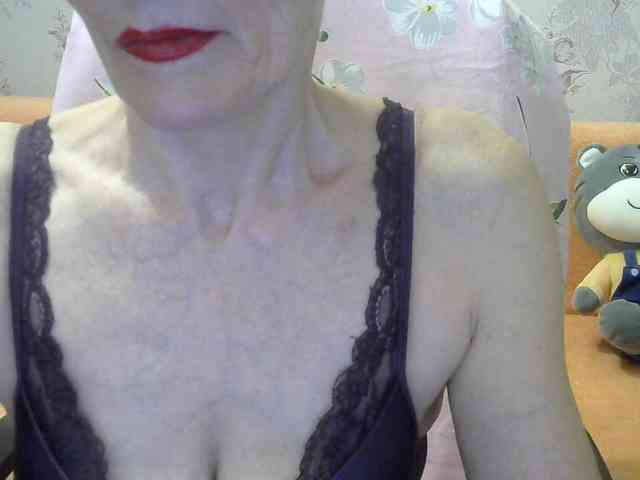Red-Rose-777 webcam