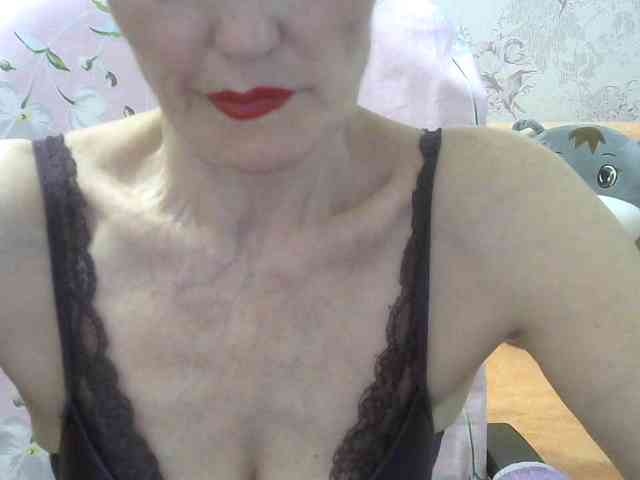 Red-Rose-777 webcam