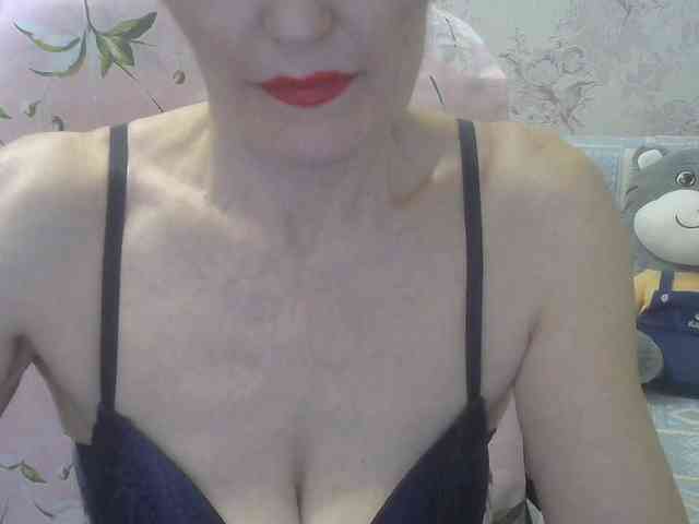 Red-Rose-777 webcam