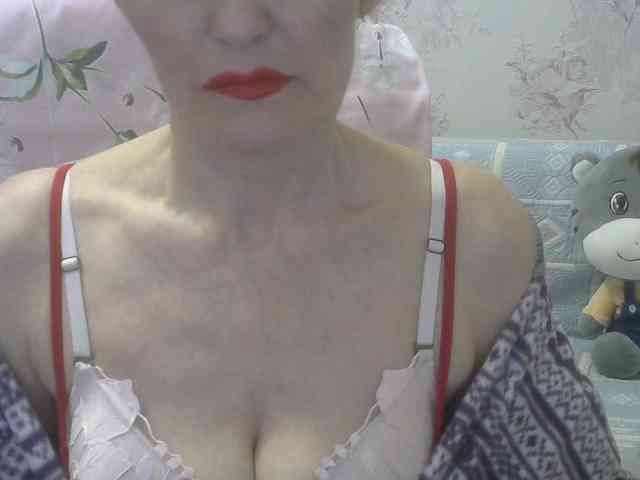 Red-Rose-777 webcam