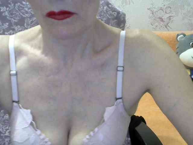 Red-Rose-777 webcam