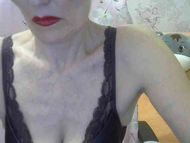 Red-Rose-777 webcam