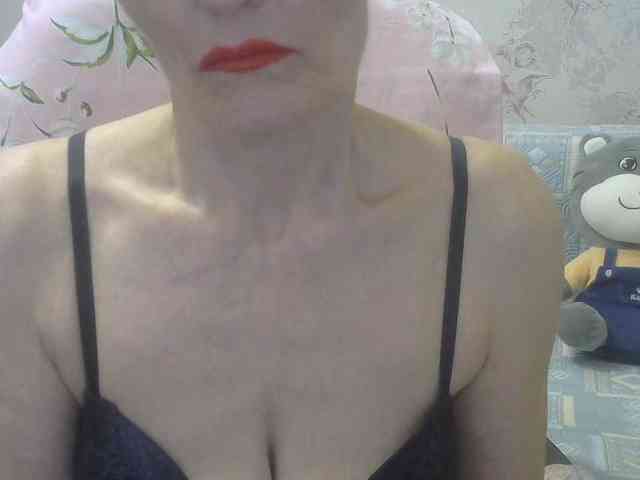 Red-Rose-777 webcam