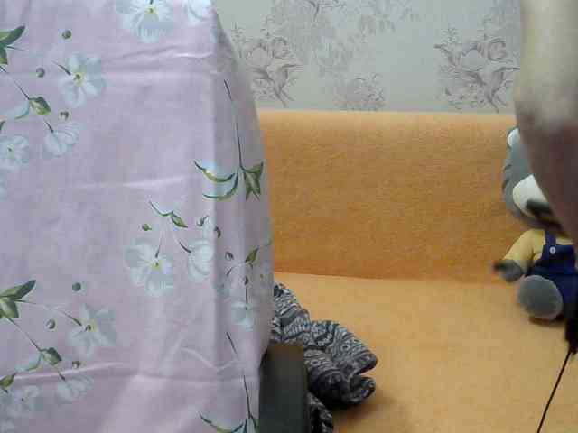 Red-Rose-777 webcam