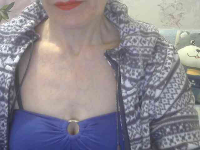 Red-Rose-777 webcam
