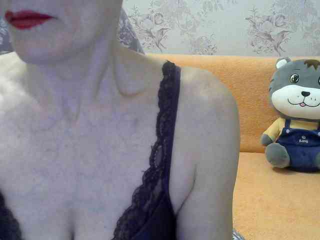 Red-Rose-777 webcam