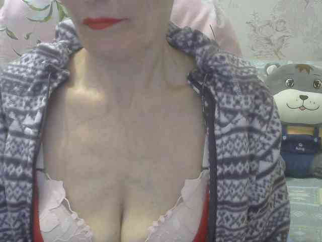 Red-Rose-777 webcam