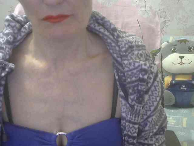 Red-Rose-777 webcam